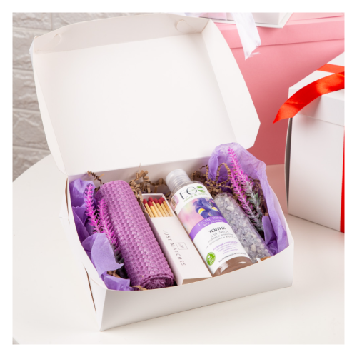 Նվեր տուփ մանուշակագույն